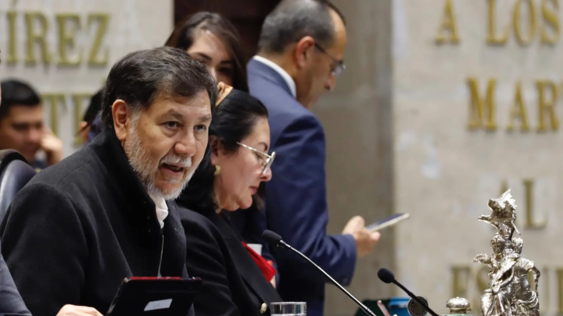 Gerardo Fernandez Noroña en el Senado